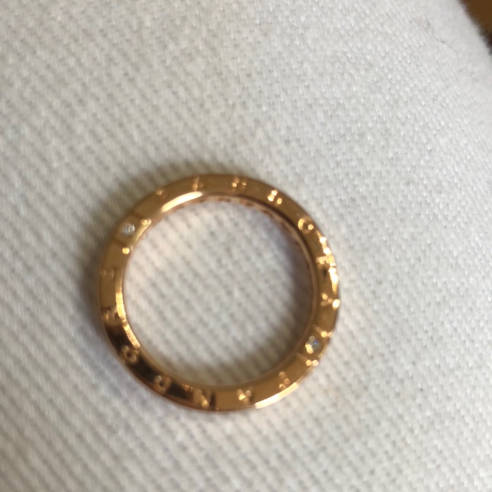 Rose Gold pandora ring size 5